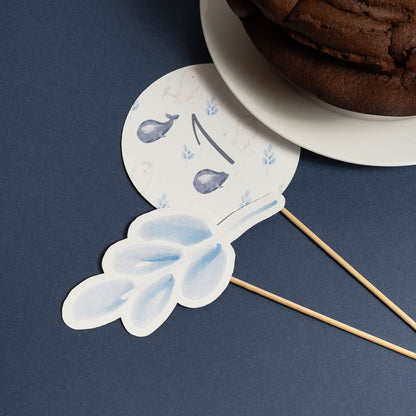 Cake topper