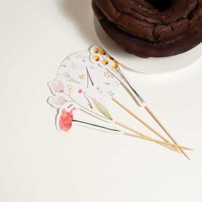 Cake topper