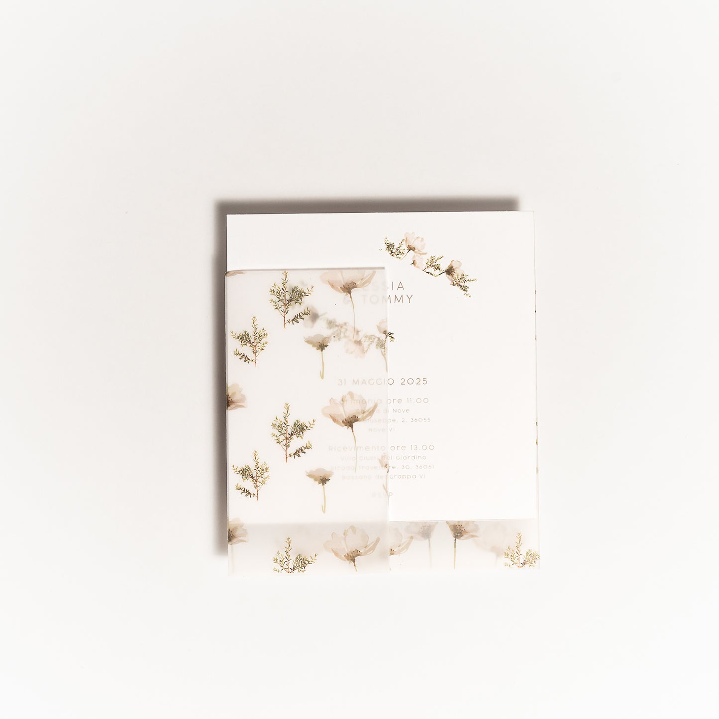 Partecipazione Quadrata Fiori Bianchi