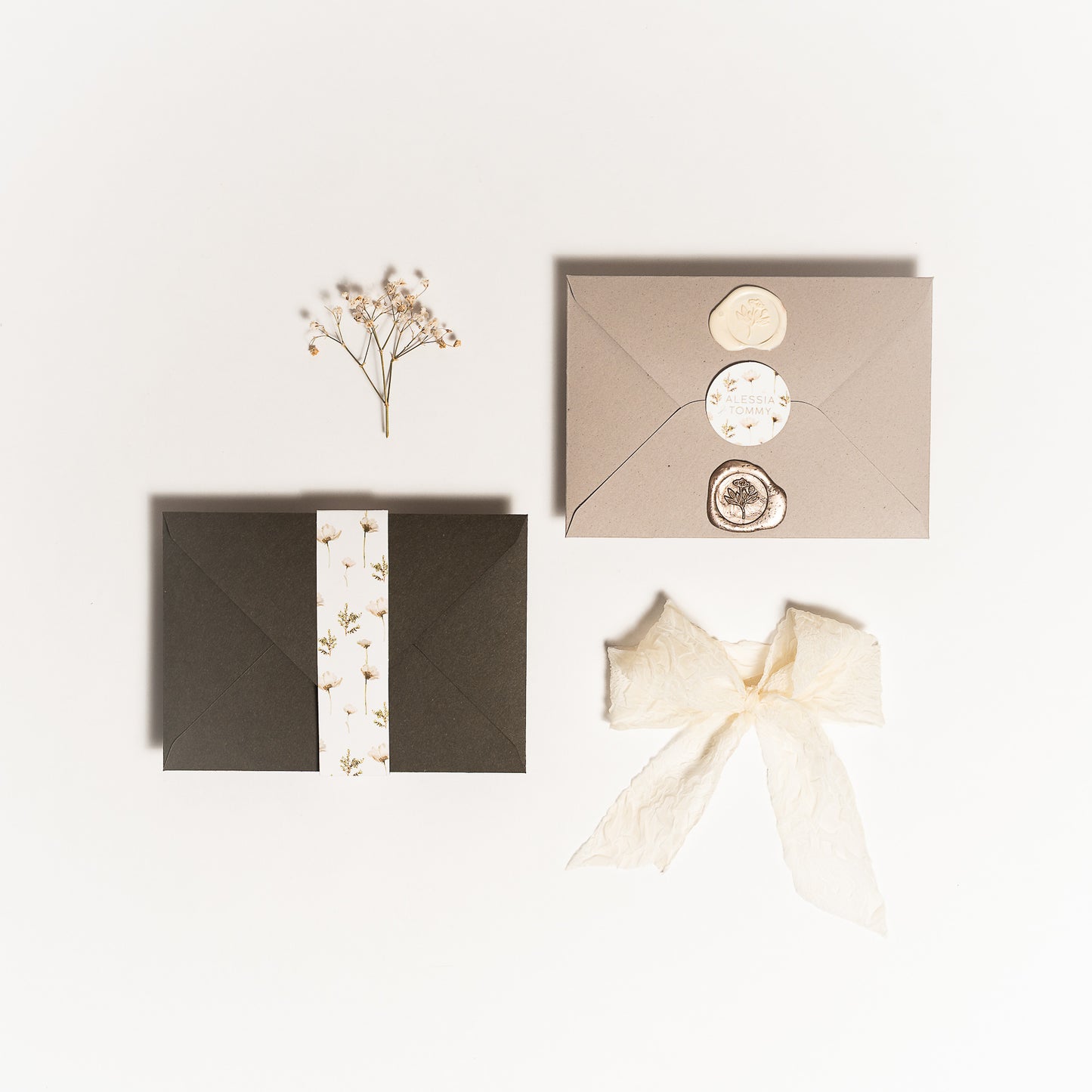Partecipazione rettangolare Fiori Bianchi