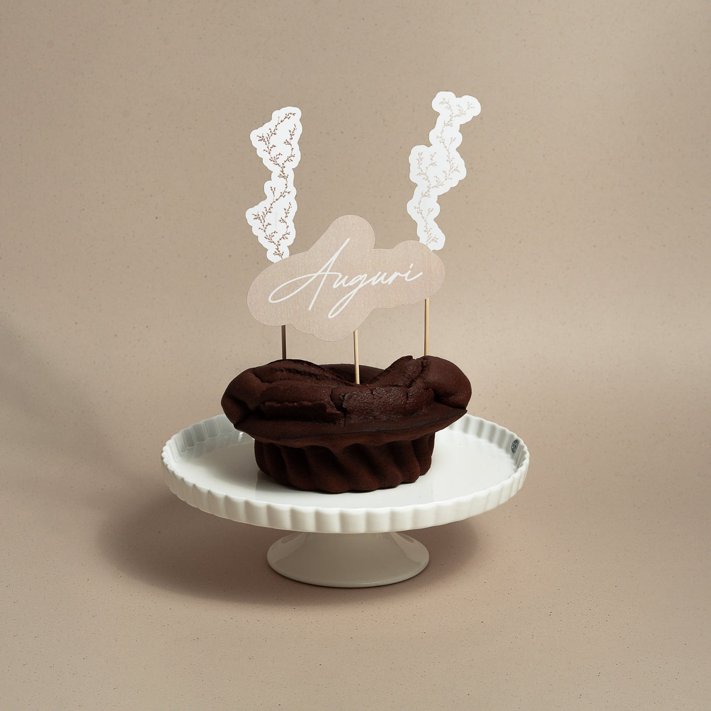 Cake topper