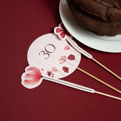 Cake topper