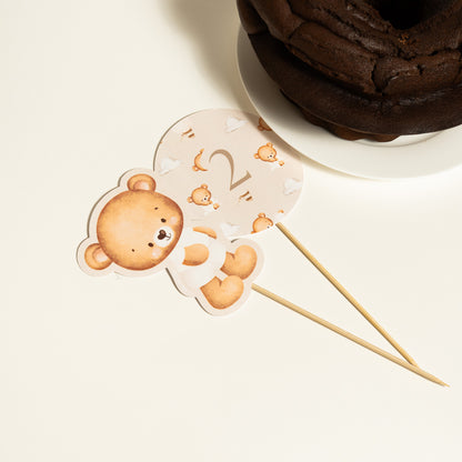 Cake topper