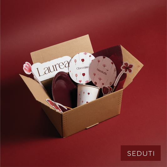 LAUREA Seduti